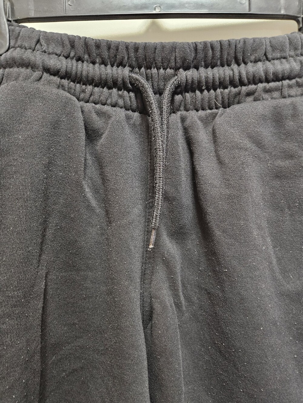 H&M Drawstring Sweatshorts - Picture 5 of 6